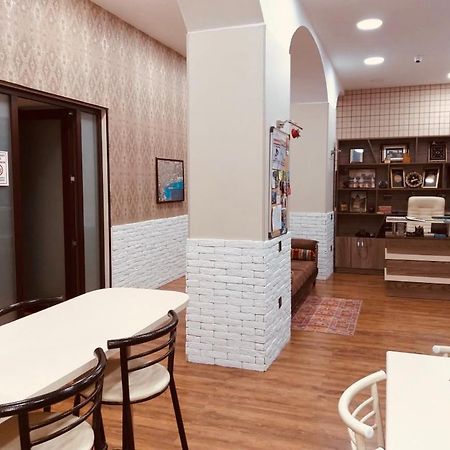 Salam Hostel บากู ภายนอก รูปภาพ