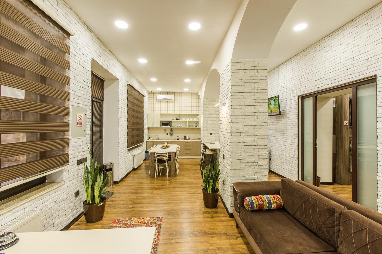 Salam Hostel บากู ภายนอก รูปภาพ