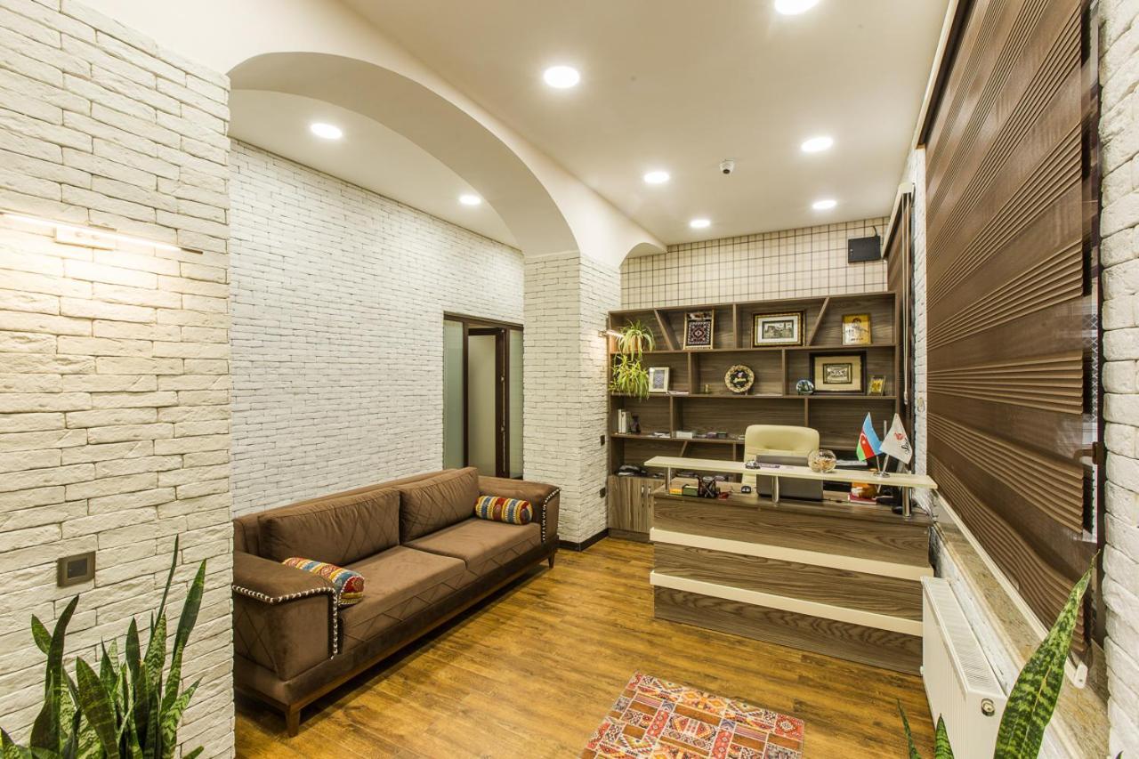 Salam Hostel บากู ภายนอก รูปภาพ