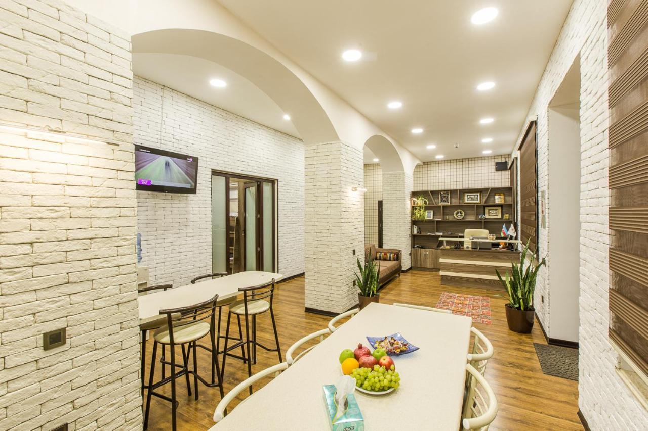 Salam Hostel บากู ภายนอก รูปภาพ